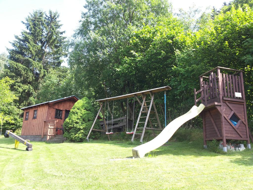 Pension "Dorfkrug" Winterberg Buitenkant foto